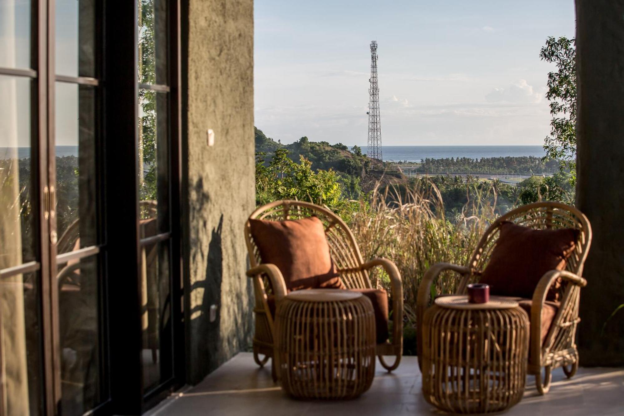 Drop In Surf Lodge Kuta (Lombok) Exterior foto