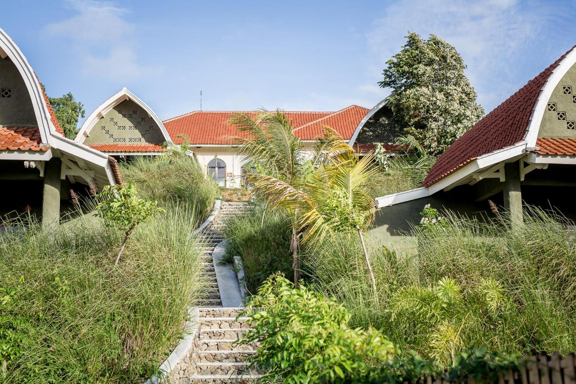 Drop In Surf Lodge Kuta (Lombok) Exterior foto